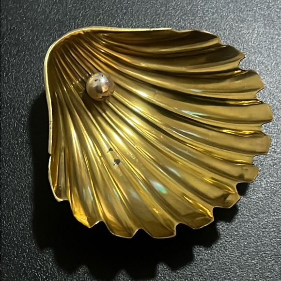 Vintage Artisan Golden Bronze Claim Shell Trinket Jewelry Dish Decor - Picture 5 of 11